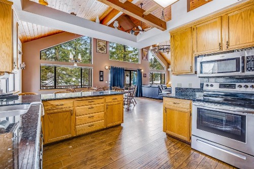 Granite View Lodge - image 11