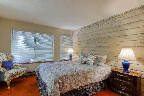 Huntington Lair Condominium - image 7