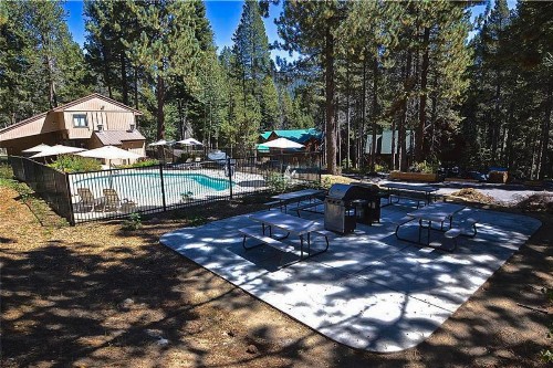Huntington Lake Condo 12 - image 6