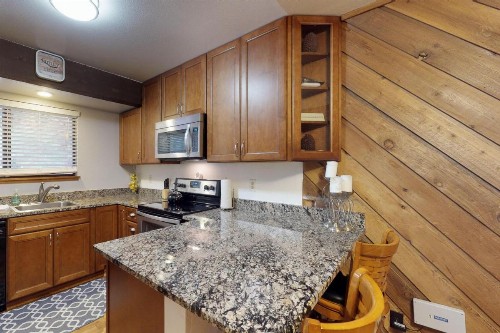 Huntington Lake Condo 12 - image 8