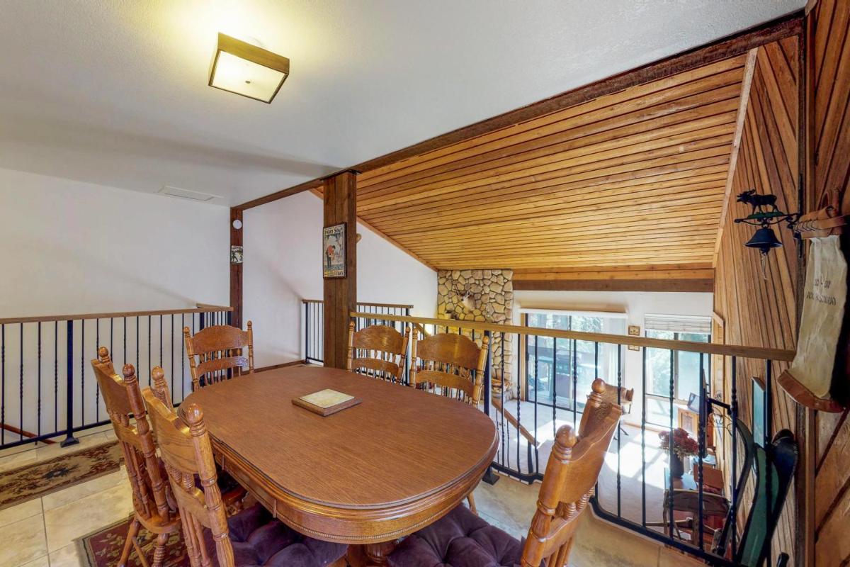 Huntington Lake Condo 92 - image 4