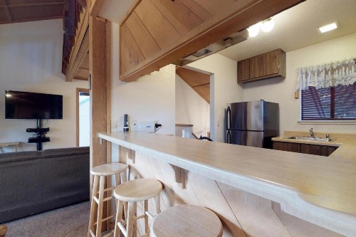 Living Pines Condominium - image 6