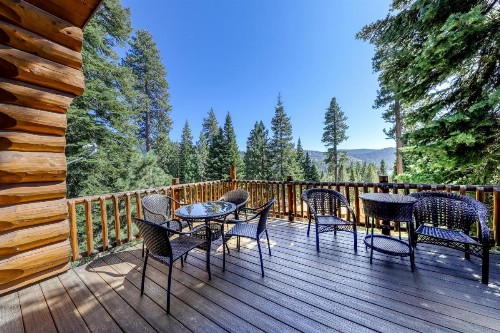 Regatta Chalet - image 11