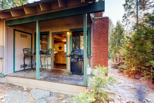 The Cottage - image 10