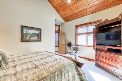 Travioli Mountain Retreat - image 7