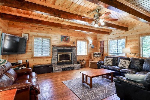 Black Diamond Lodge - image 12