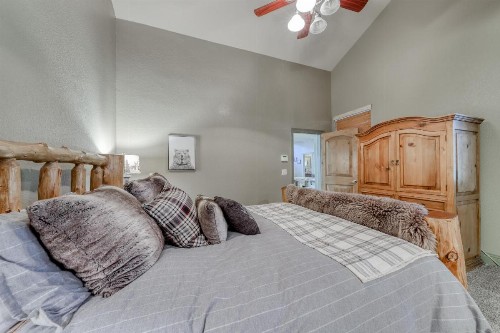 Lazy Bear Lodge - image 10