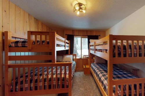 Hilltop Hideout - image 12