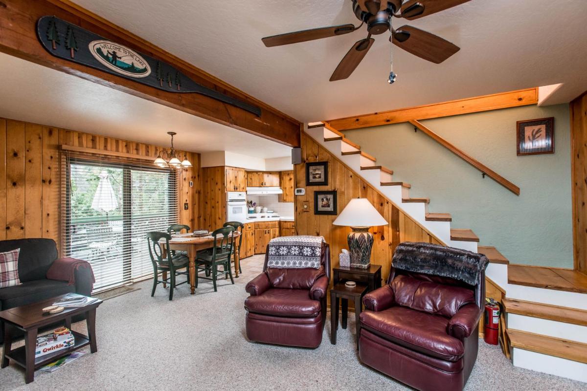 Shaver Village Chalet - image 6