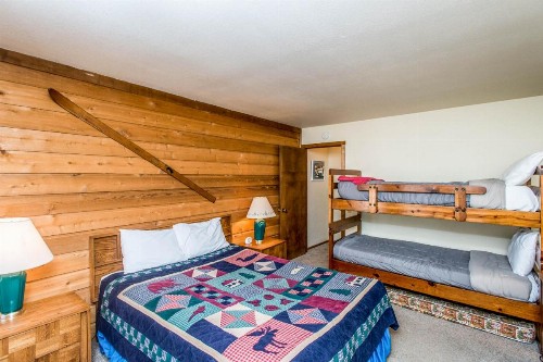 Huntington Lake Condo 9 - image 10