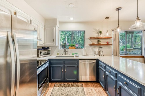 Blue Sky Cottage - image 11