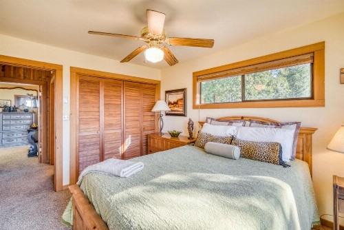 Holloway Chalet - image 8