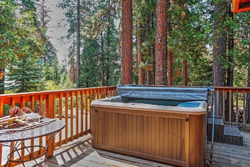 Shaver Lake Cabin with Hot Tub Deck and Trail Access! - image 8