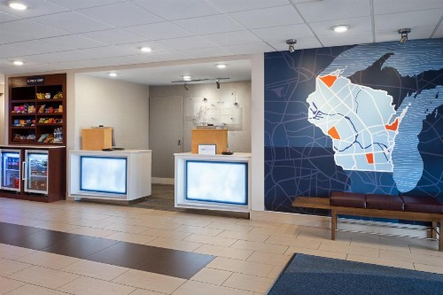 Holiday Inn Express Sheboygan-Kohler / I-43 an IHG Hotel - image 27