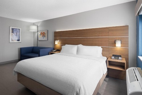 Holiday Inn Express Sheboygan-Kohler / I-43 an IHG Hotel - image 31