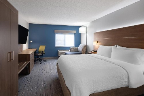 Holiday Inn Express Sheboygan-Kohler / I-43 an IHG Hotel - image 35