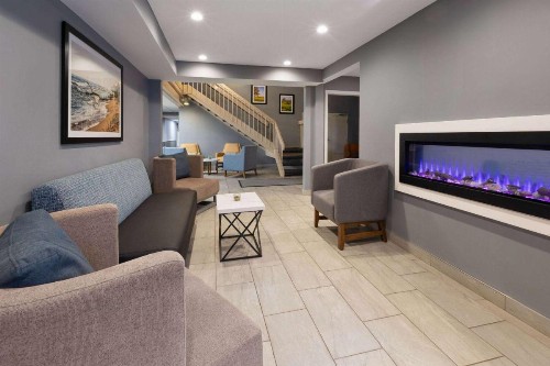 La Quinta Inn by Wyndham Sheboygan - image 33