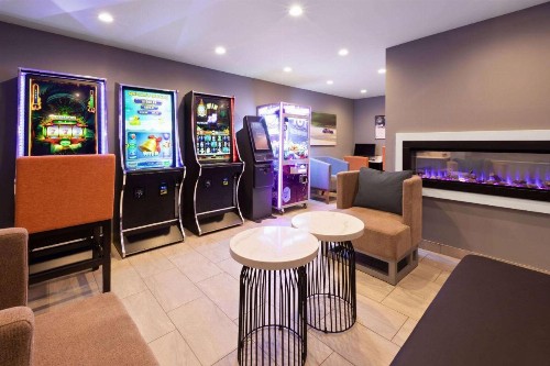 La Quinta Inn by Wyndham Sheboygan - image 47