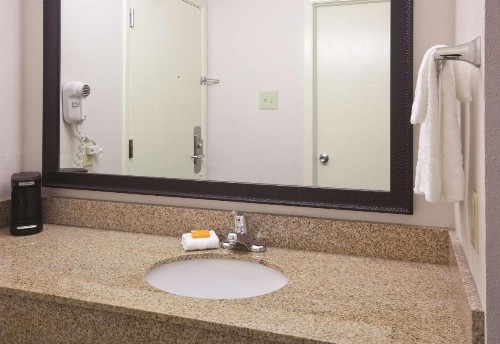 La Quinta Inn by Wyndham Sheboygan - image 48