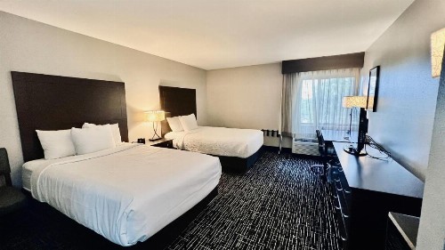 La Quinta Inn by Wyndham Sheboygan - image 49
