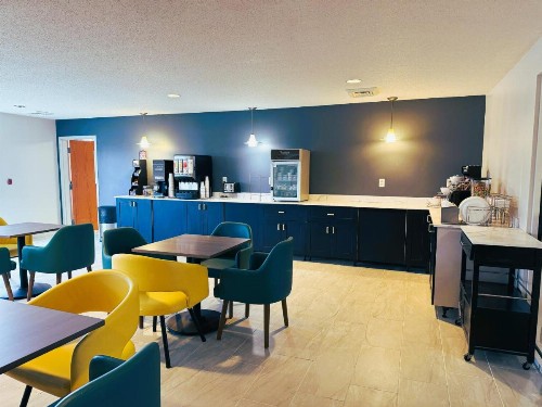 Sleep Inn & Suites Sheboygan I-43 - image 28