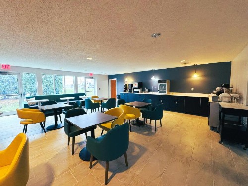 Sleep Inn & Suites Sheboygan I-43 - image 31