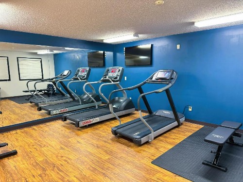 Sleep Inn & Suites Sheboygan I-43 - image 34