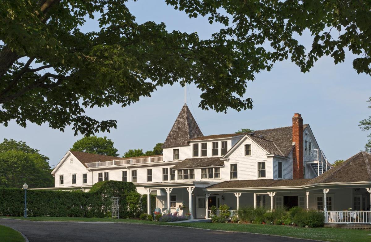 Shelter Island House - main image