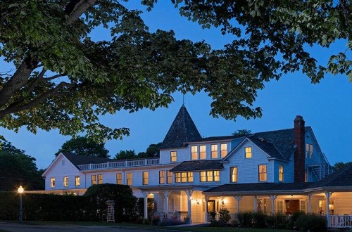 Shelter Island House - image 22