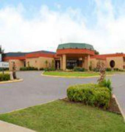 Days Inn And Suites Sherman/Denison