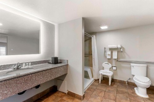 Quality Inn Show Low - image 20
