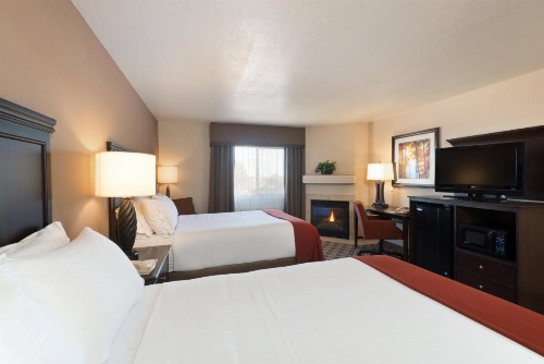Holiday Inn Express Show Low an IHG Hotel - image 40
