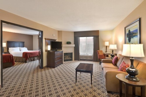 Holiday Inn Express Show Low an IHG Hotel - image 9