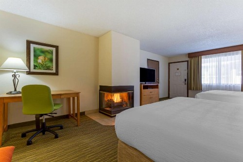 Best Western Paint Pony Lodge - image 13
