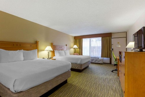 Best Western Paint Pony Lodge - image 46