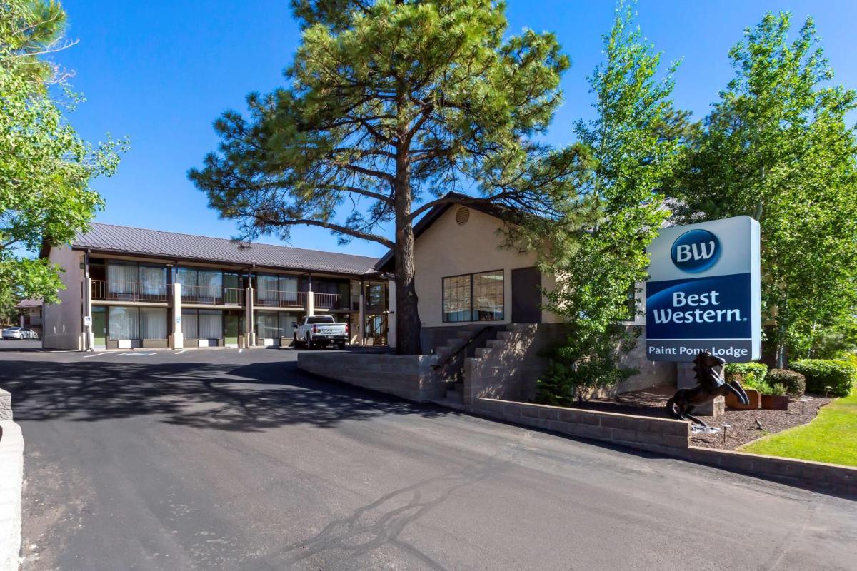 Best Western Paint Pony Lodge - image 6