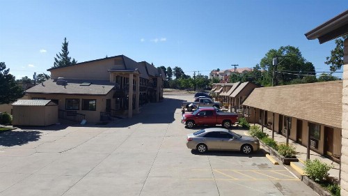 The KC Motel Show Low - image 3