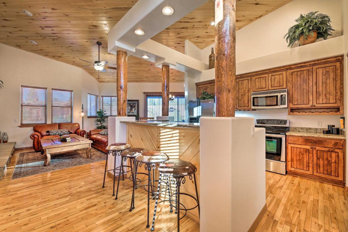 2000 Sq Ft Show Low Home in Torreon Lodges! - image 6