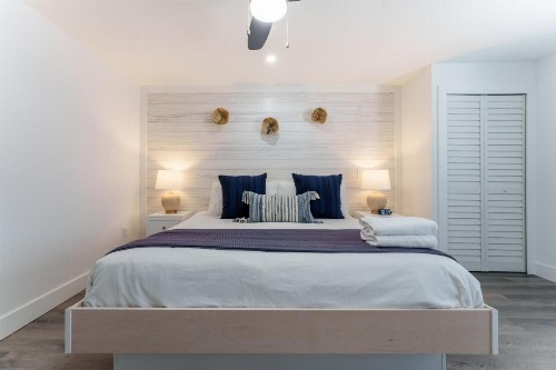 Siesta Key Beach Resort and Suites Tiki & Pool - image 48