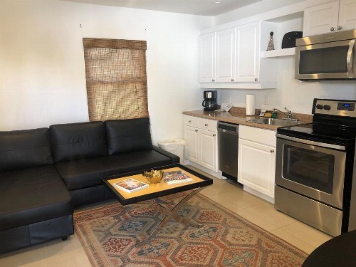 Captiva Beach Resort (open private beach access) - image 39