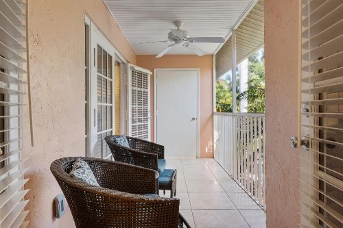 Siesta Palms By The Beach - image 25