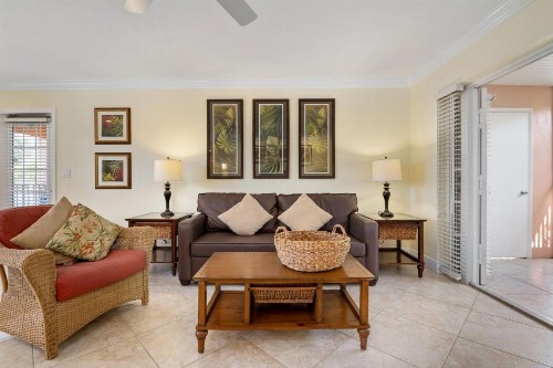 Siesta Palms By The Beach - image 32