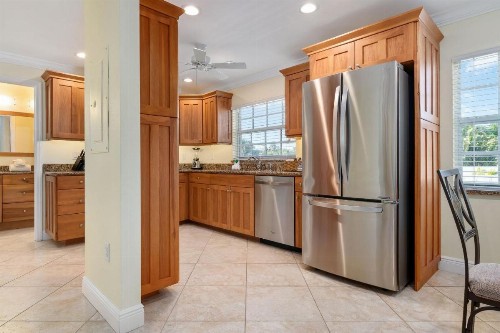 Siesta Palms By The Beach - image 38