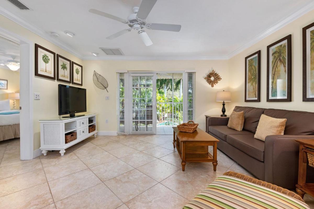 Siesta Palms By The Beach - image 4