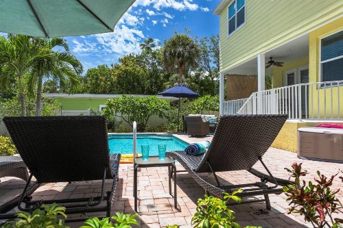 Blue Mermaid on Siesta Key - image 44