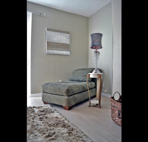 Central - Edgemere 738 - image 2