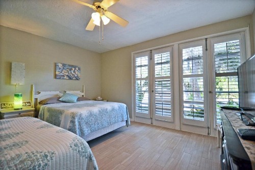Central - Edgemere 738 - image 28