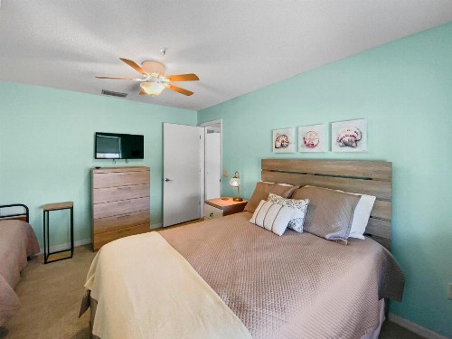 Bayside Pointe - image 32