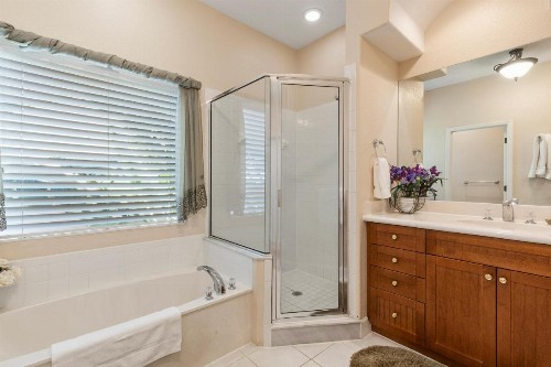 Siesta Avenida Townhome 5208 - image 16
