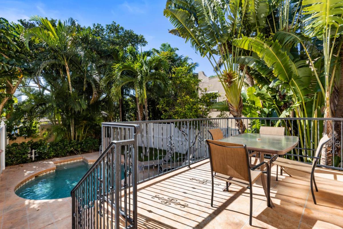 Siesta Avenida Townhome 5208 - image 4